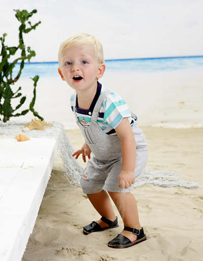 丑丑時尚童裝灰色