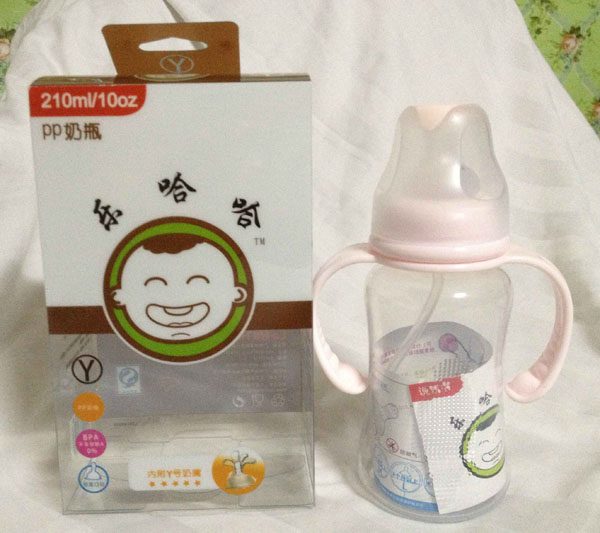 樂哈哈PP標口弧形帶柄奶瓶210ml