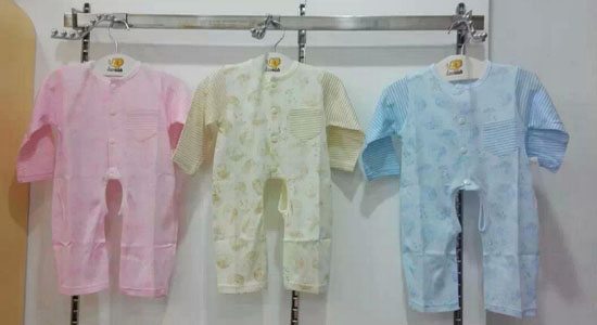 圣嬰島內(nèi)衣套裝春開檔