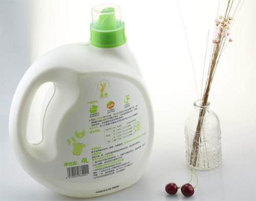 真植嬰兒酵素洗衣液2L裝.jpg 真植嬰兒酵素洗衣液2L裝.jpg